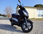 Scooter 250 black x-max série limitée - Miniature