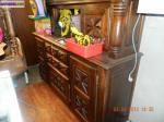 Vend buffet 2 corps en noyer - Miniature