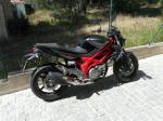 Vends moto suzuki gladius - Miniature