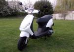 Scooter zip 50 cc 2t bon etat - Miniature